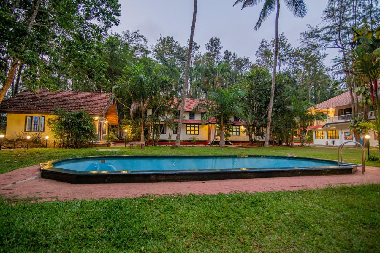 Orchid Trails Resort Sultan Bathery Eksteriør bilde
